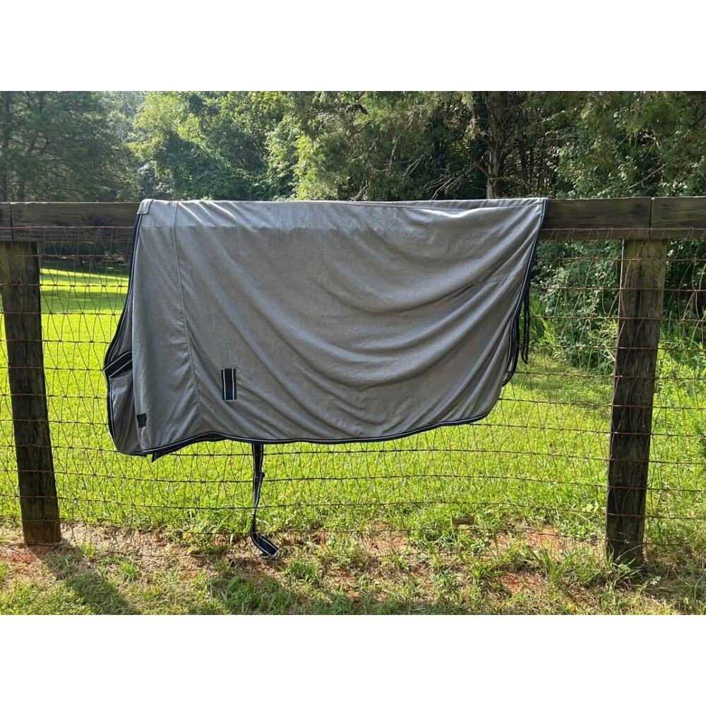 NWOT Dover Saddlery Horse Cooler size medium